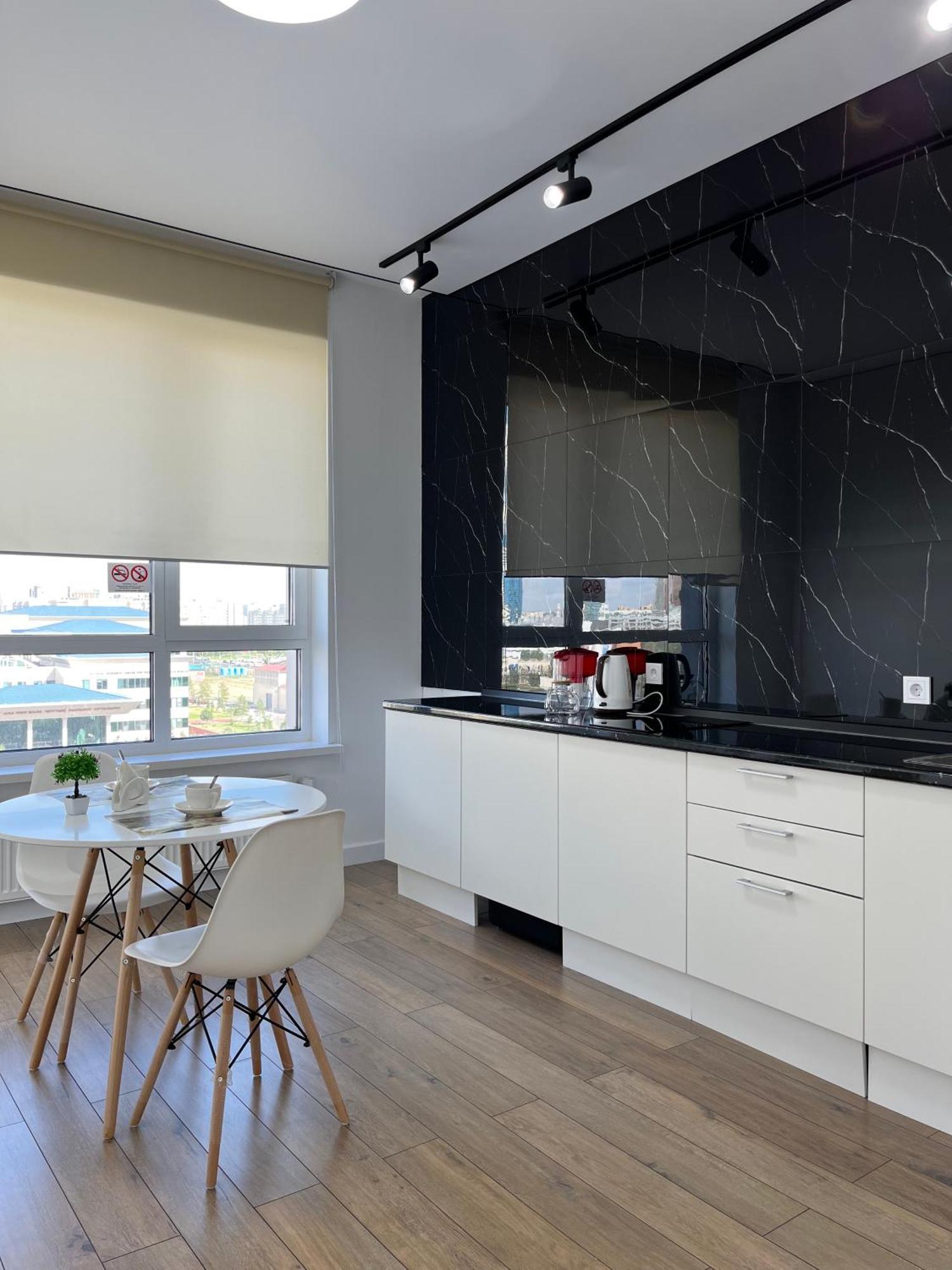Raisson Aparthotel G32 Хан Шатыр Astana Ngoại thất bức ảnh